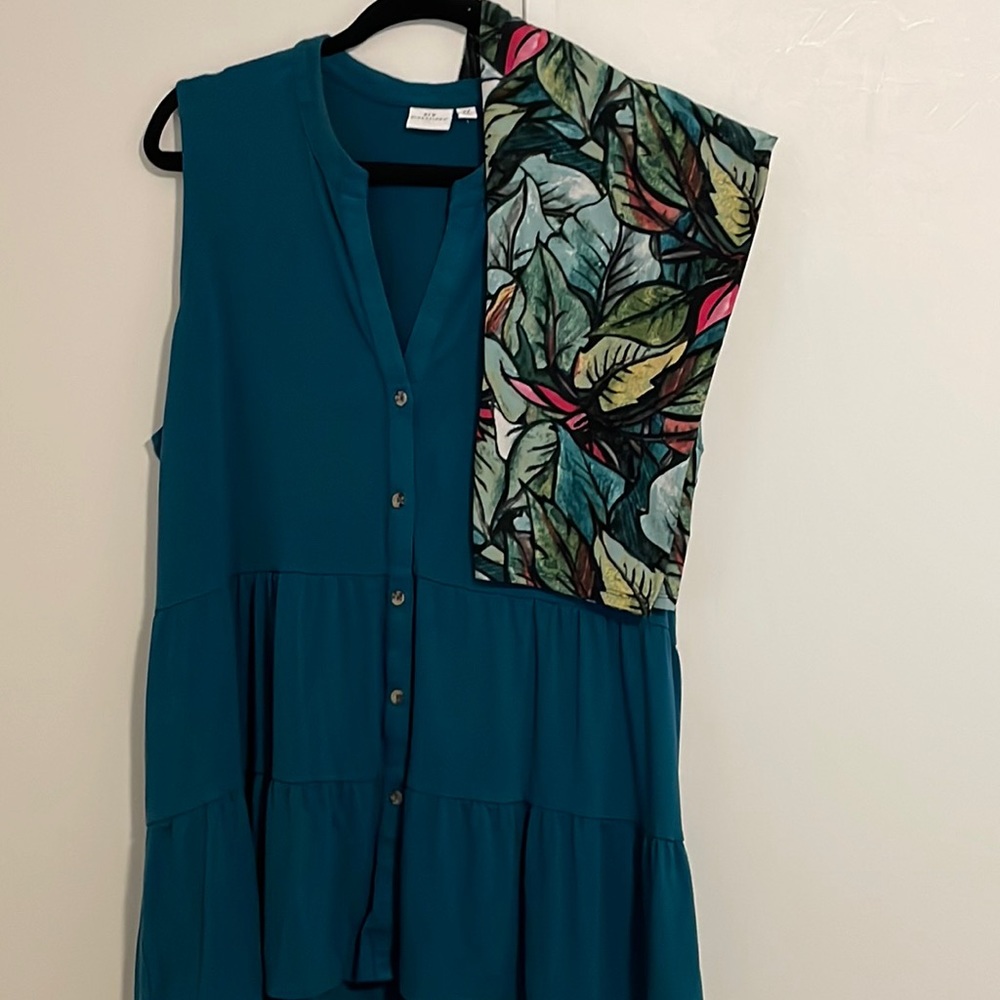 Top with Capri Leggins